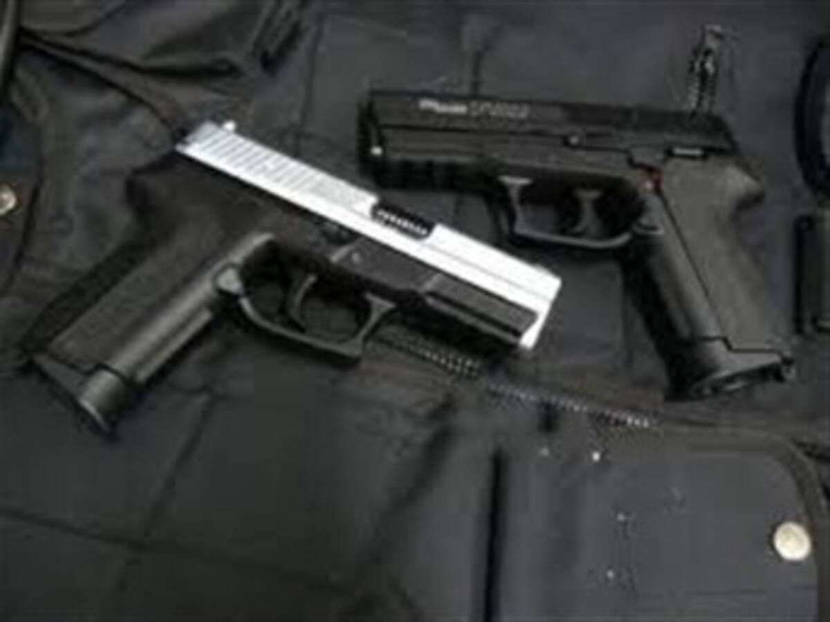 Un funcionario y cinco civiles capturados por robo de armas de la Policía