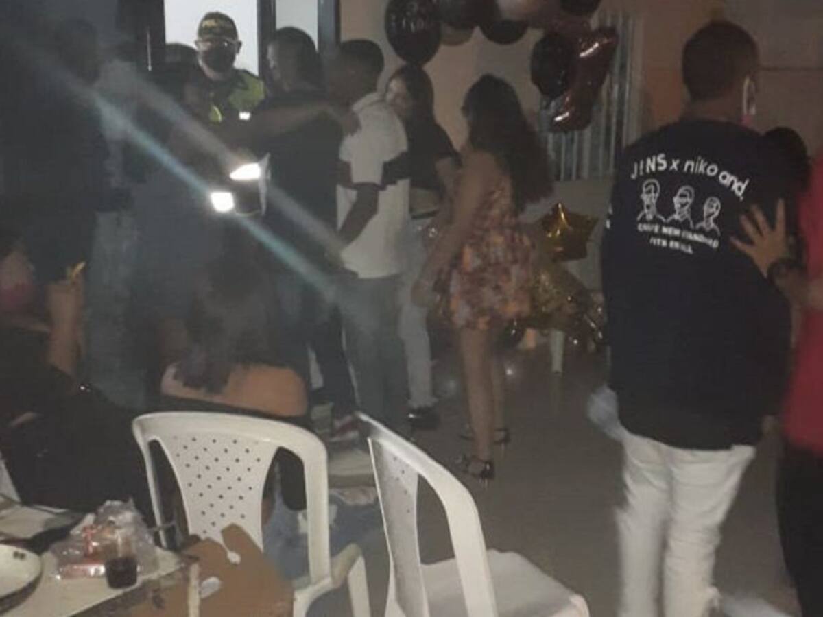 Autoridades interviene fiesta de 200 personas en el oeste de Cali