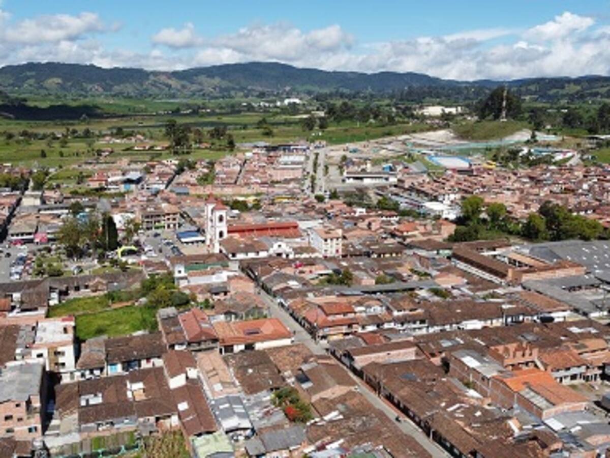 Hombres en moto le robaron casi $150 millones a dos trabajadores de Fedepapa en La Unión