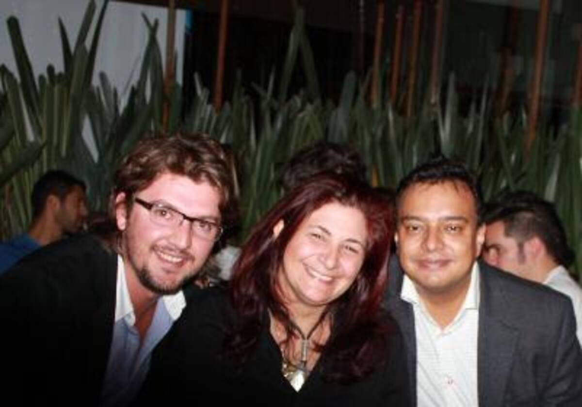 DE IZQ-DER: Juan Abel Gutiérrez (Gerente de Zacapa en Colombia), Pilar Luna y Andrés Grillo.