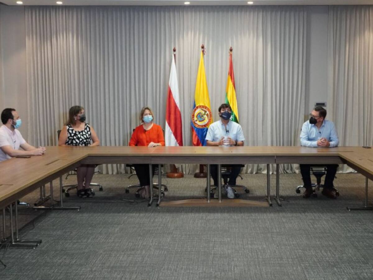 1.500 jóvenes bilingües podrán acceder a empleos en el sector BPO