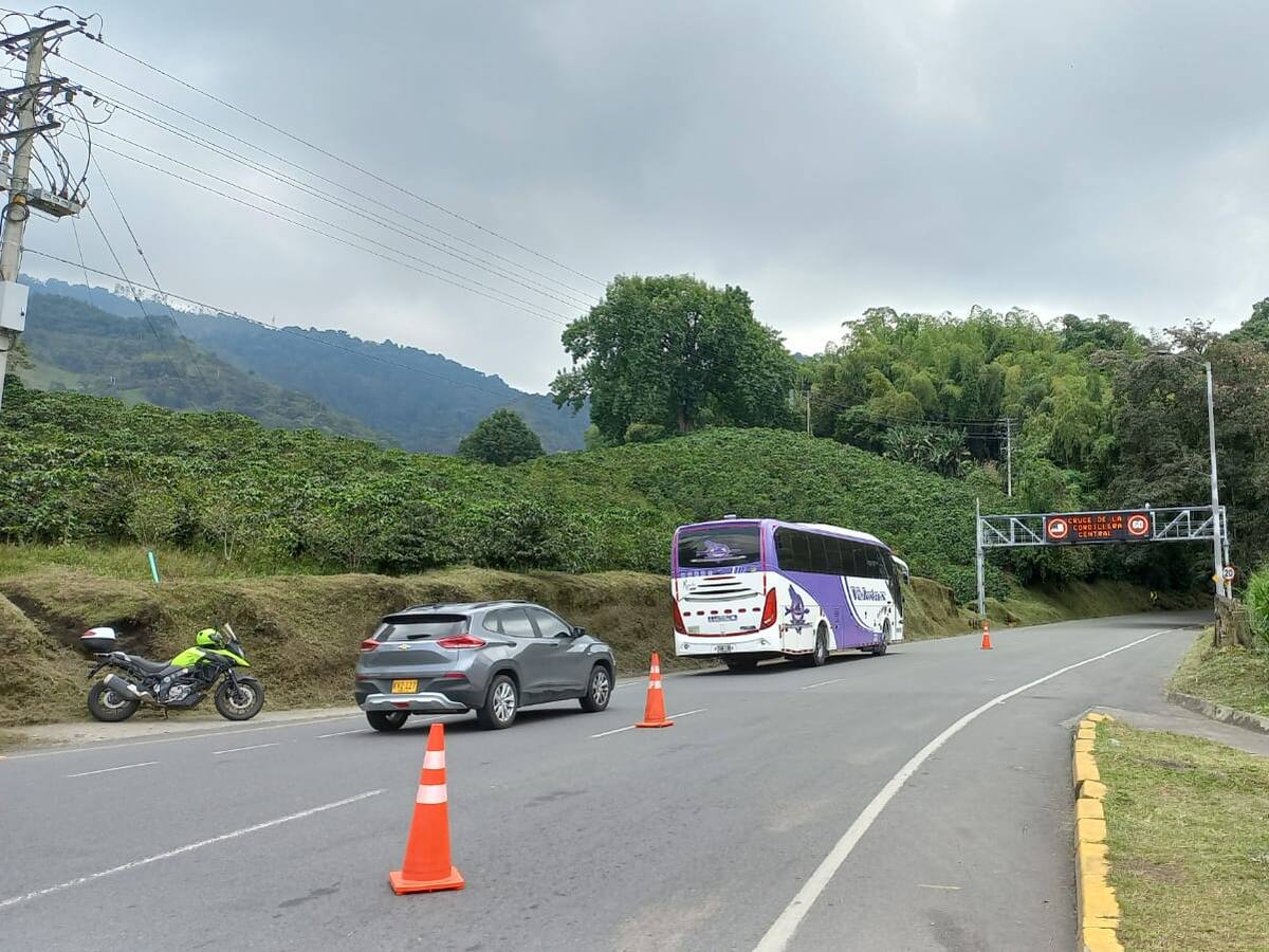 153 mil vehículos circularán por las principales vías del Quindío en este puente festivo