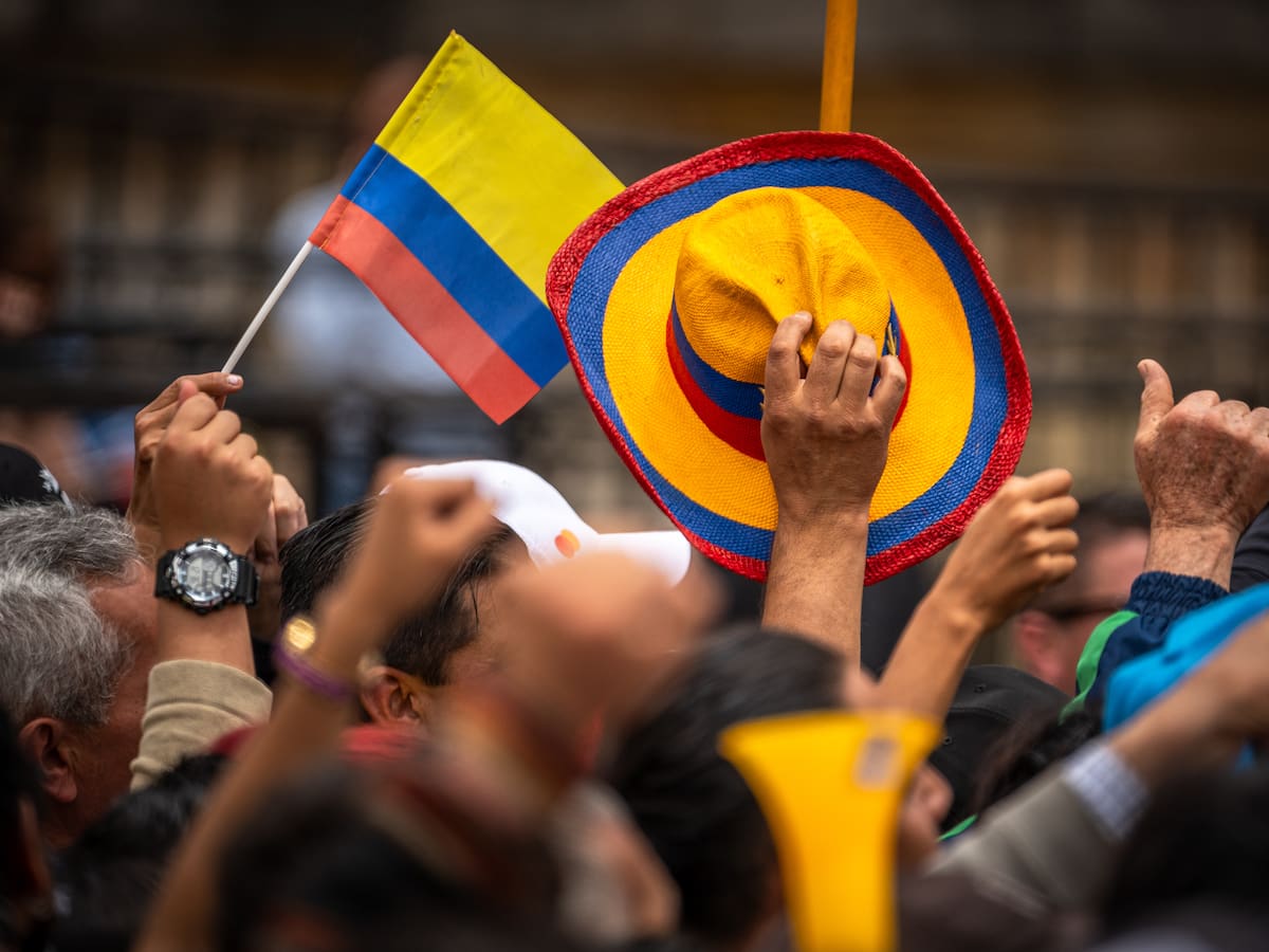 Día cívico 15 de julio 2024: Lista de entidades que NO van a prestar servicio este lunes