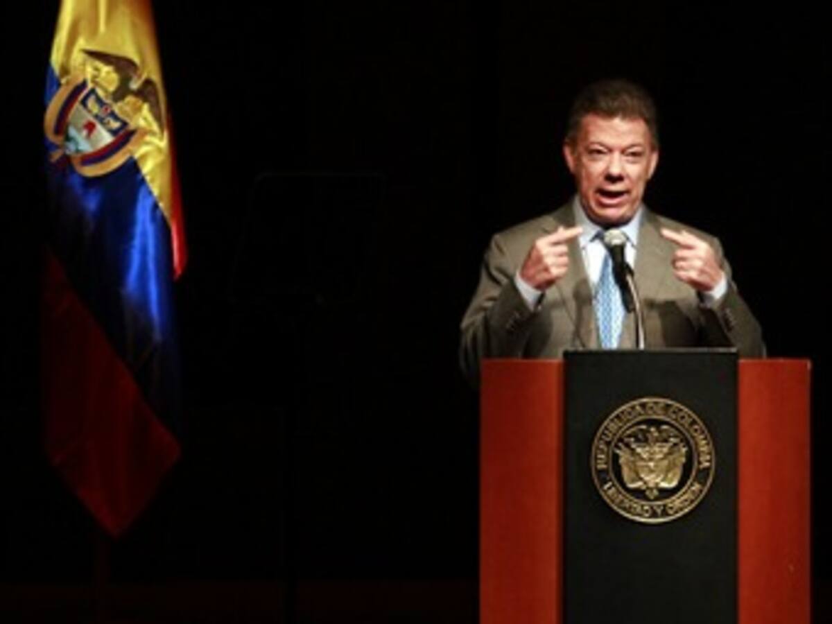 Santos anunciará en alocución presidencial decisión de buscar la reelección