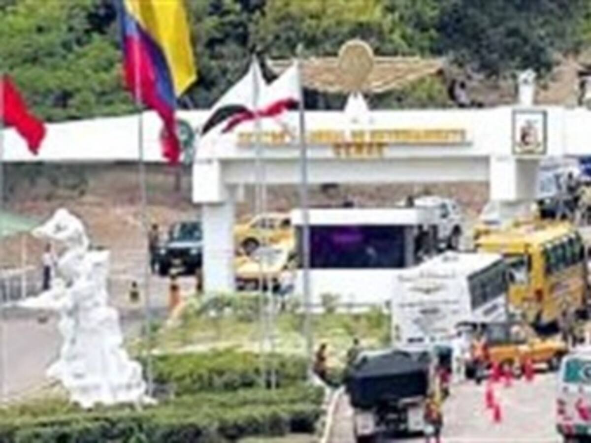 Ejército explica que por error no permitió ingreso del Inpec a Tolemaida