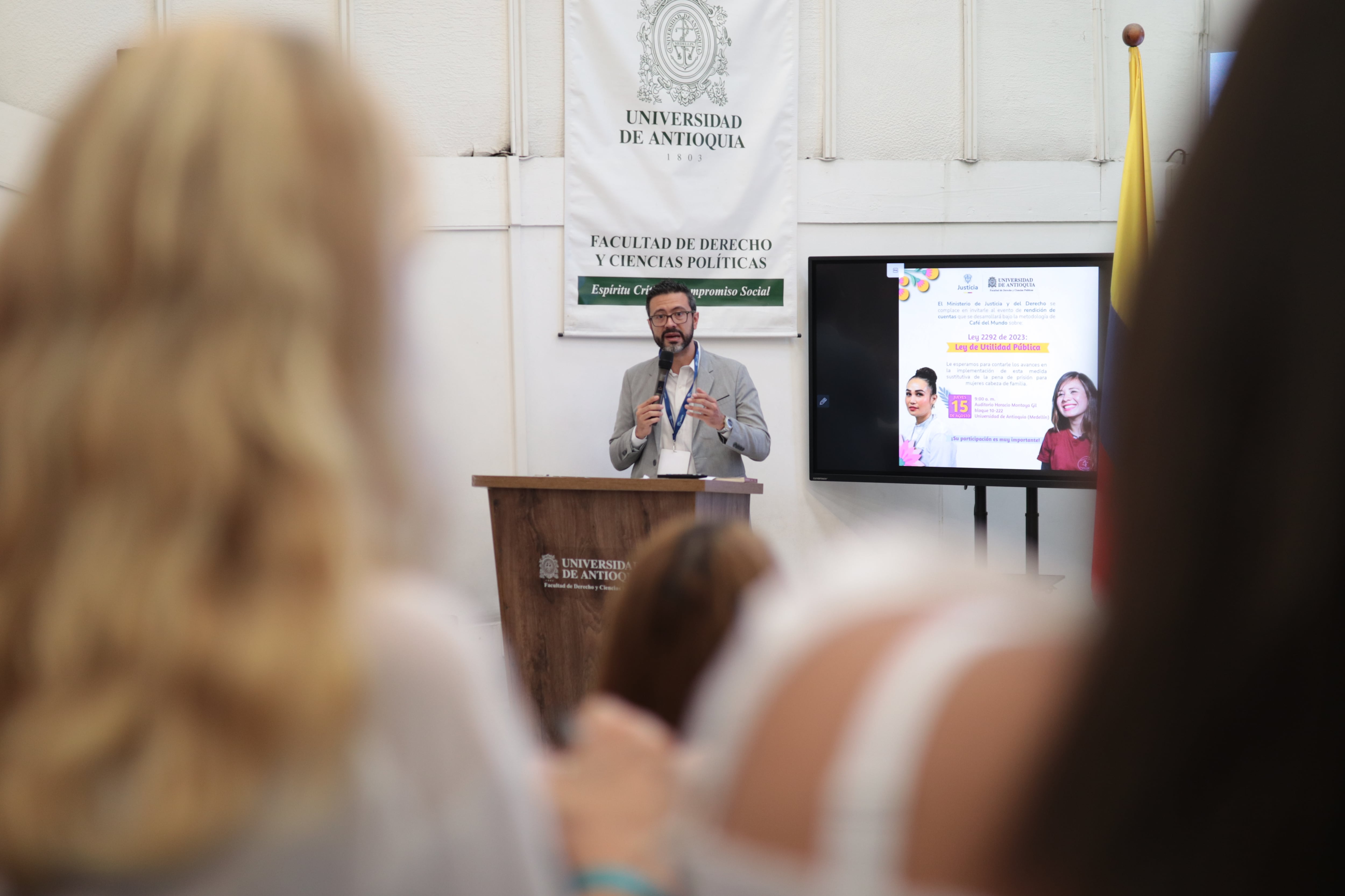 Rendición de cuentas Ley de Utilidad Pública en Medellín. Cortesía: Ministerio de Justicia.