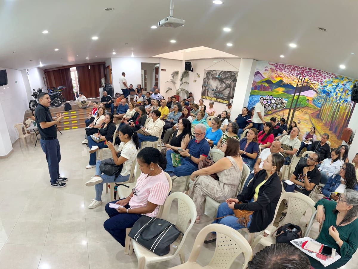 ¿Qué dejó reunión de la veeduría de salud de los docentes en Armenia?