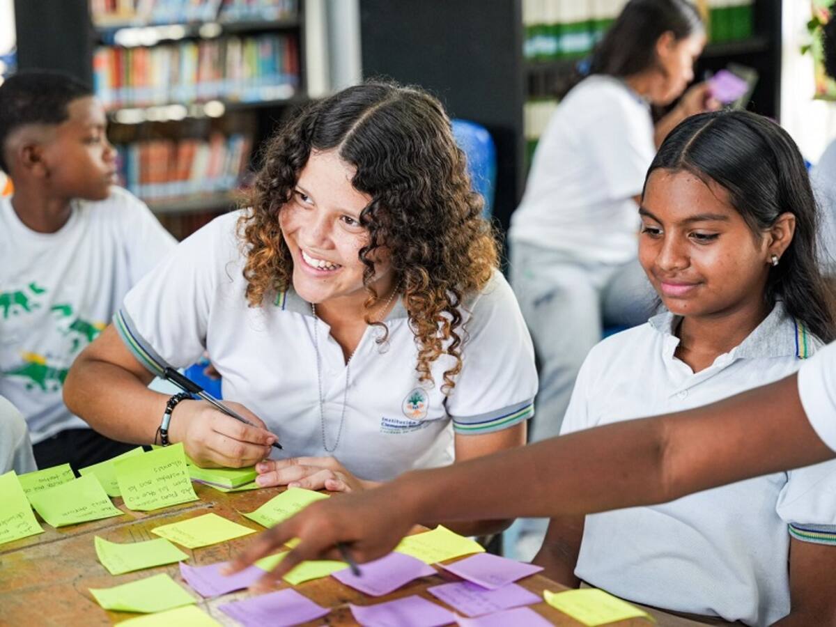 Secretaría de Hacienda concretó convenio para orientación socio-ocupacional de jóvenes