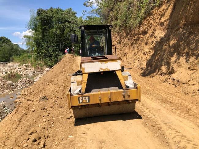 Vías rurales de Neiva afectadas por lluvias.
