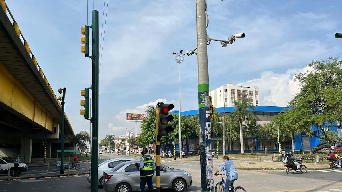 Ofrecen hasta $5 millones por información sobre vandalismo y hurto de semáforos en Cali