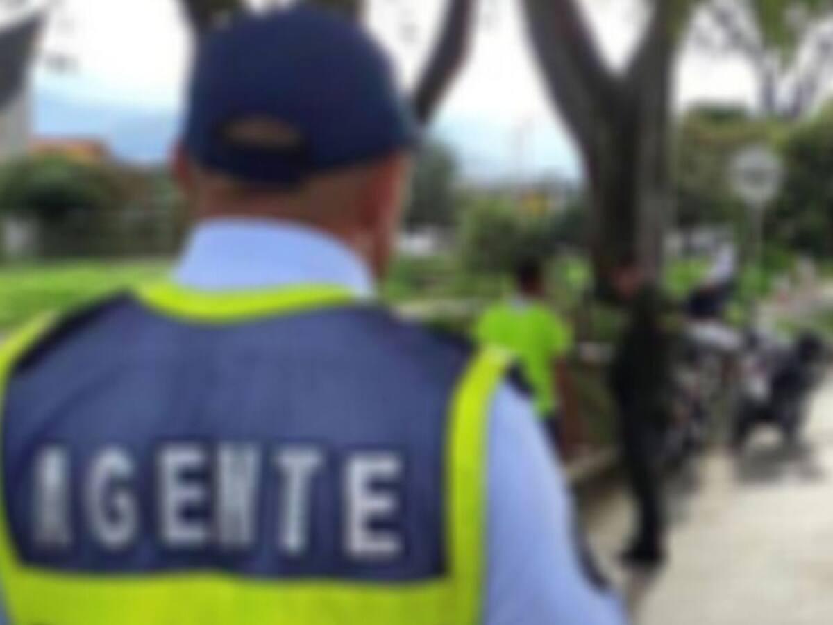 Capturados dos agentes de tránsito por presunto tráfico de influencias
