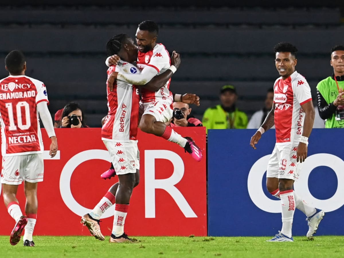 Santa Fe vence a Gimnasia a punta de corazón y logra el primer triunfo por Sudamericana