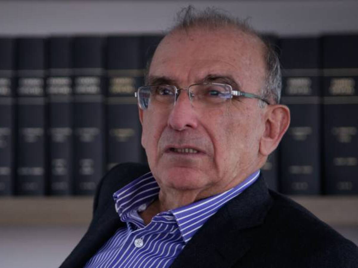 “Aquel guerrillero que no asuma su responsabilidad del conflicto, debe ir a la cárcel” De La Calle.