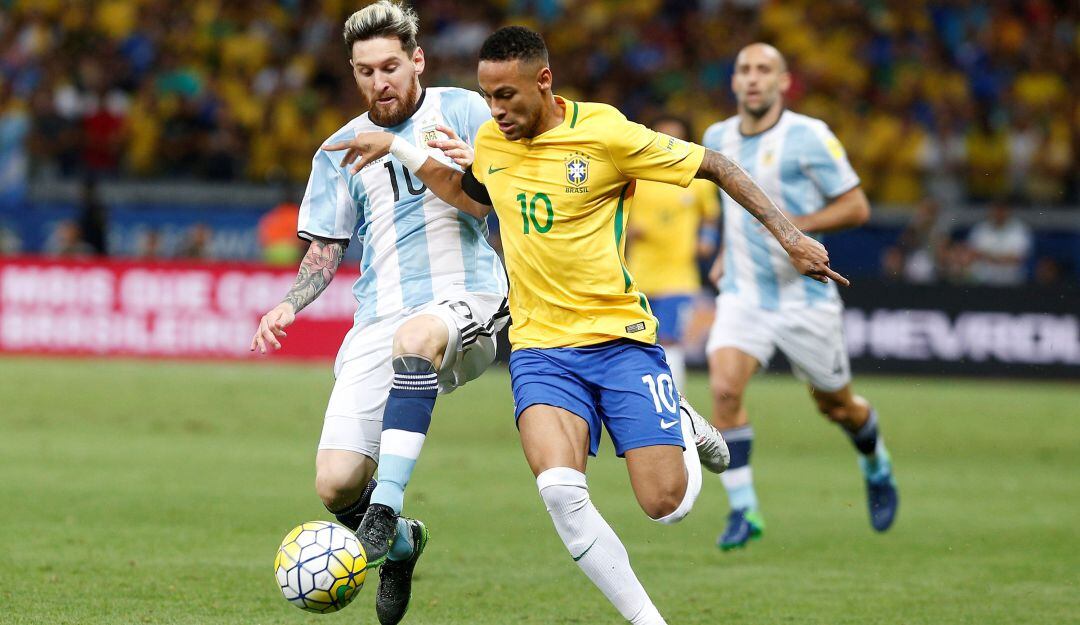 Lionel Messi y Neymar lideran el once idea de la Conmebol en la última década de la IFFHS.