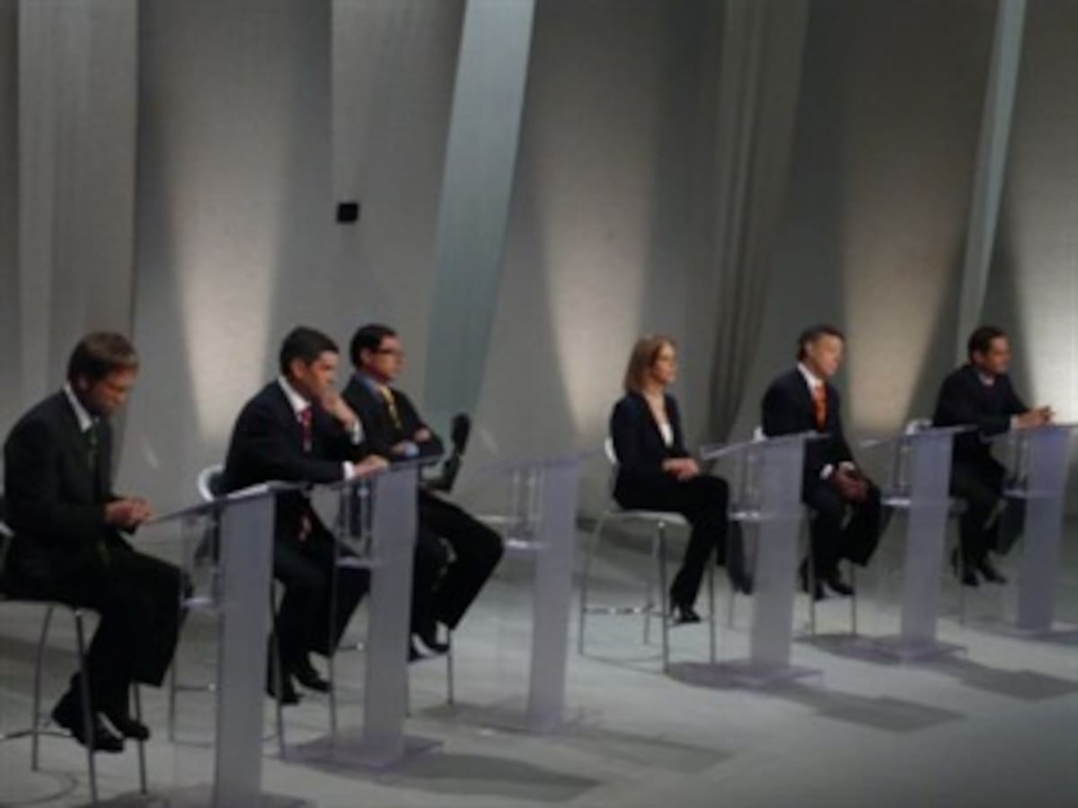 Los candidados hablan sobre cómo sortear momentos de crisis