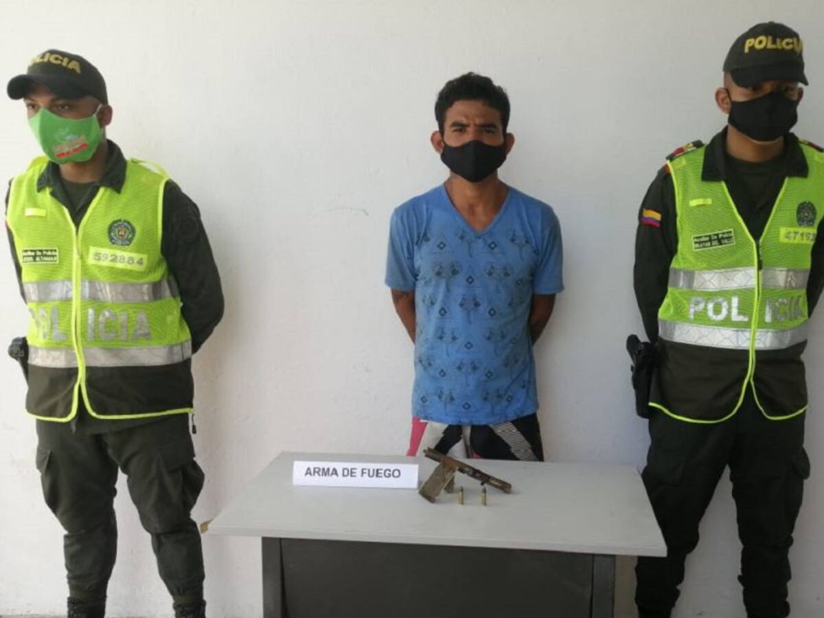 Dos capturados en Magangué- Bolívar portando ilegalmente arma de fuego