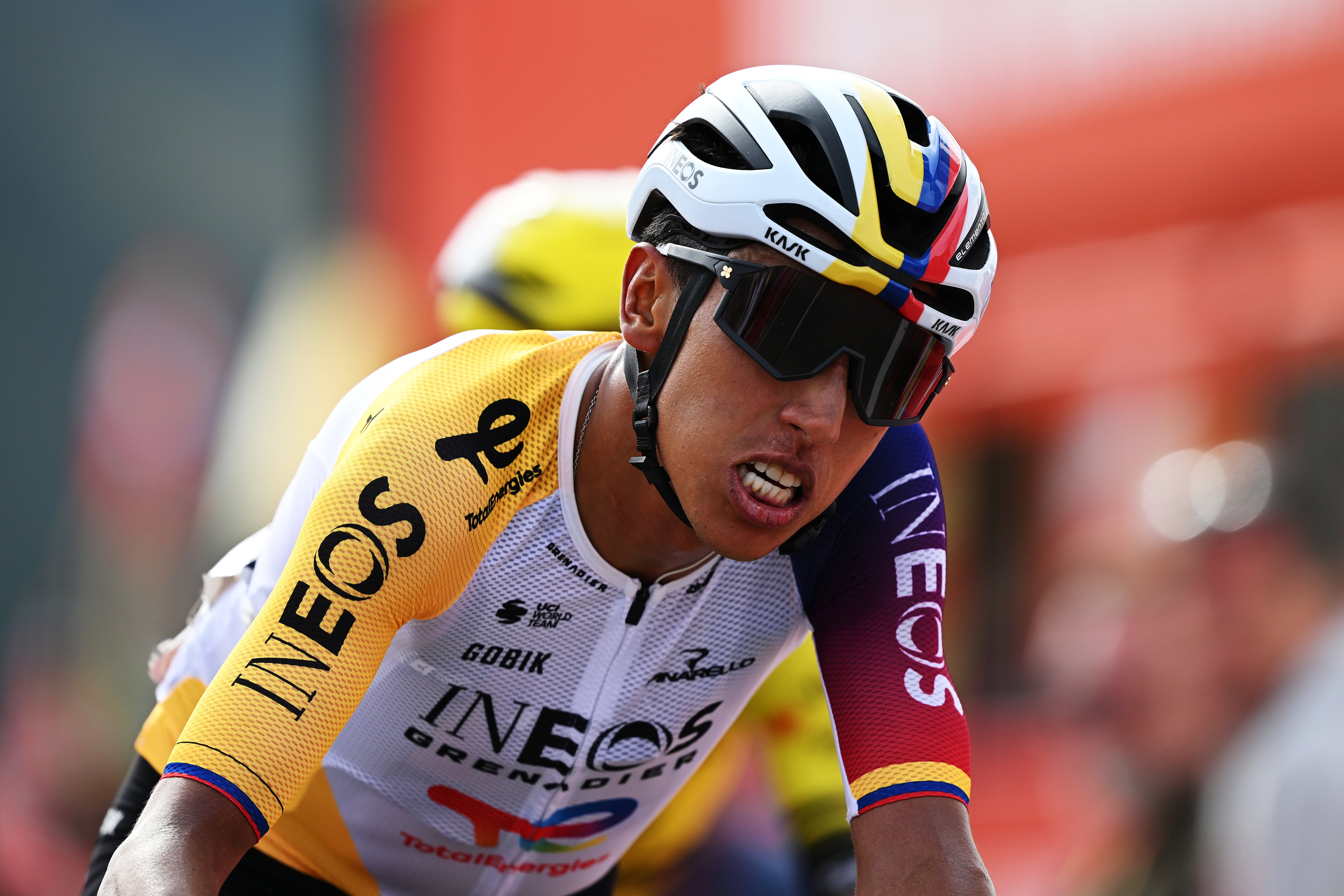 Egan Bernal brilla en la etapa 16 de Vuelta a España 2025 y así queda en la clasificación general. (Photo by Dario Belingheri/Getty Images)