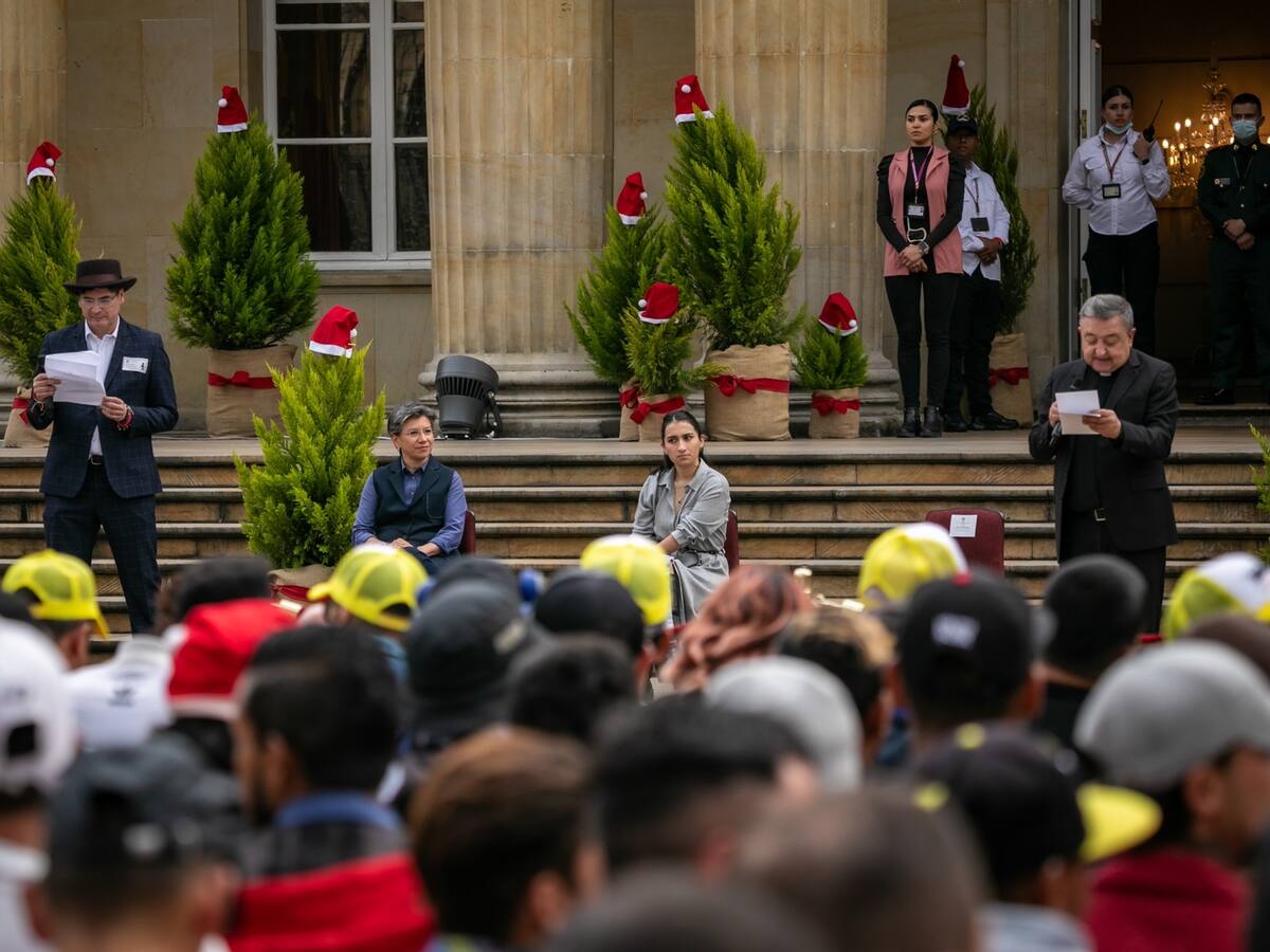 “Nada en la vida es insuperable”: Mensaje de Claudia López en Navidad