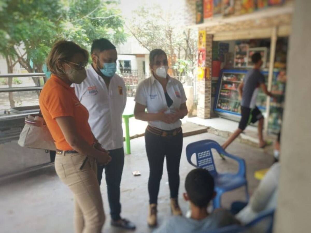 Brindan apoyo psicosocial a familiares de menor desaparecido en Santa Marta