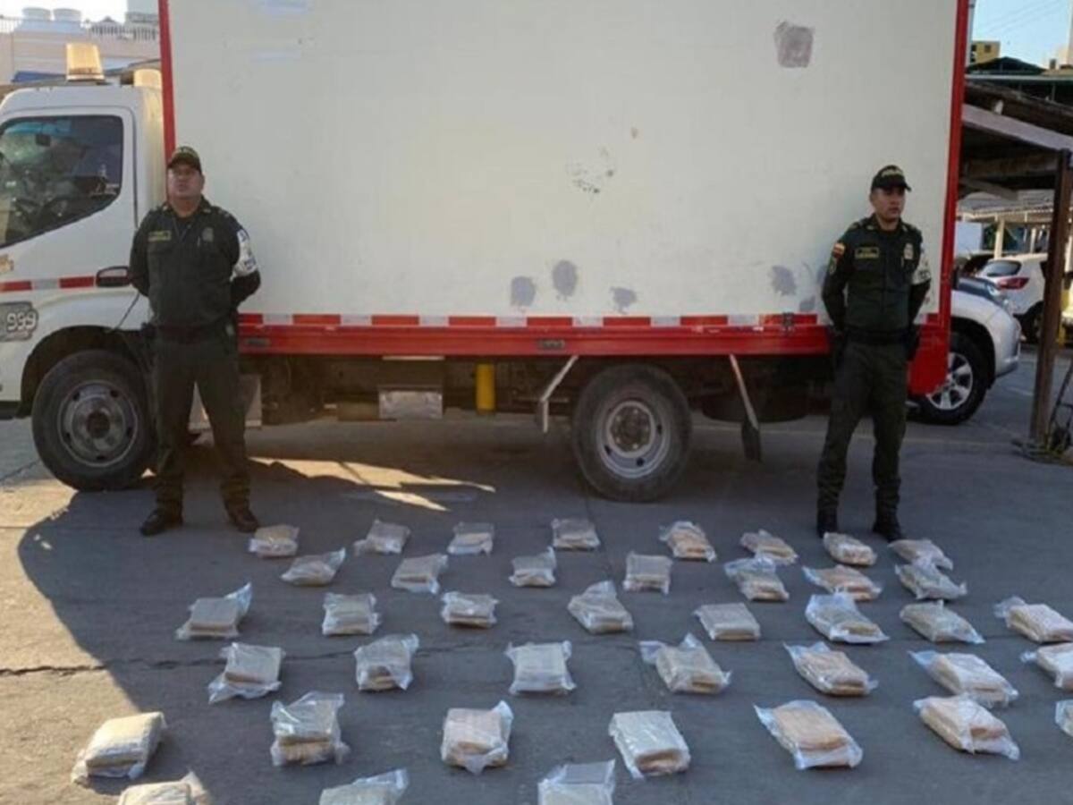 Policía halló 46 kilos de marihuana en un camión en Barranquilla