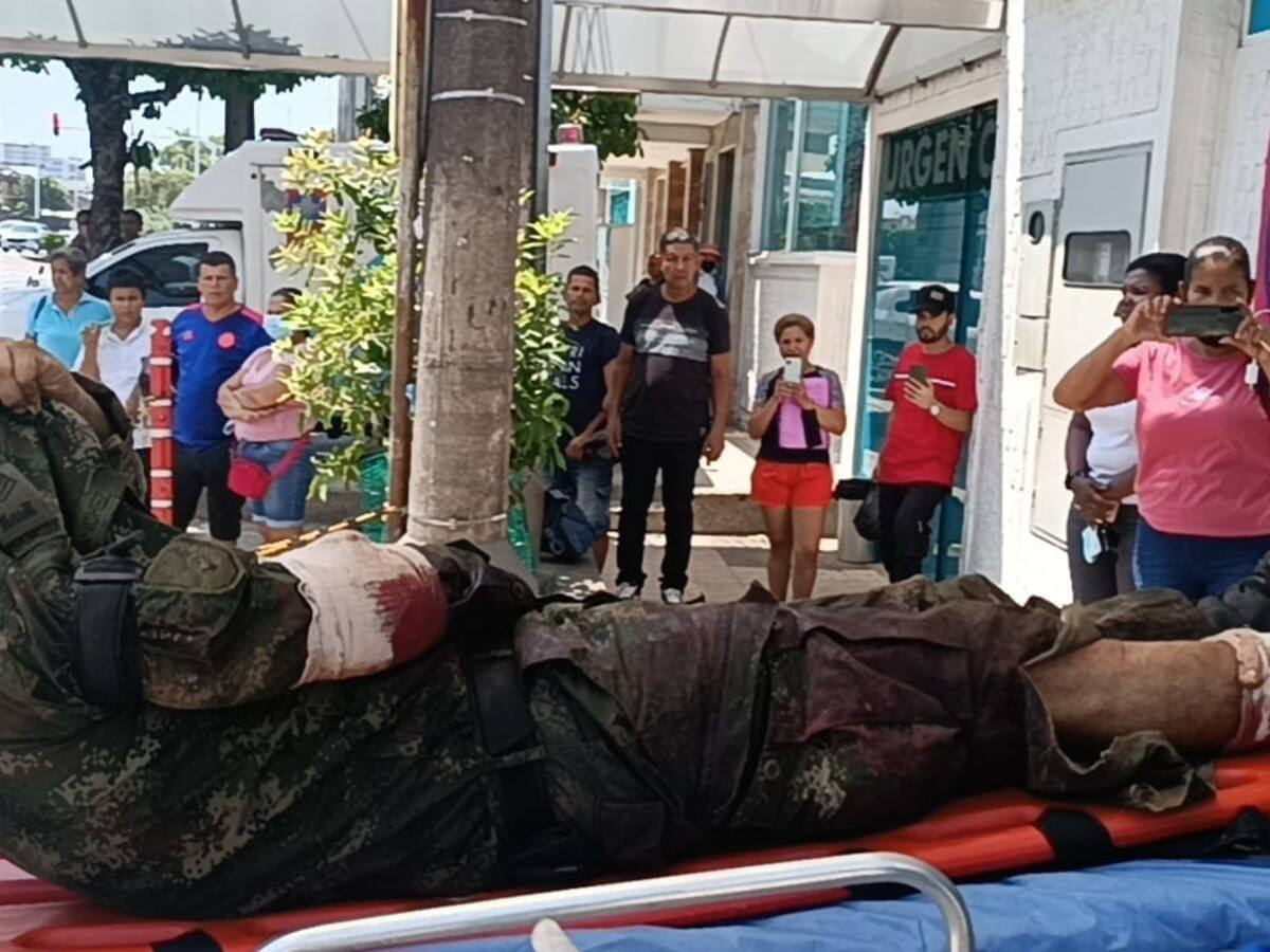 Soldados heridos en combate en sur de Bolívar fueron trasladados a Santander