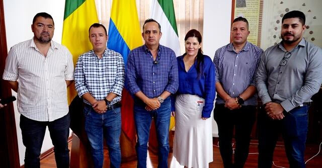 Nueva Junta directiva de EPQ. Foto: Cortesía Gobernación del Quindío