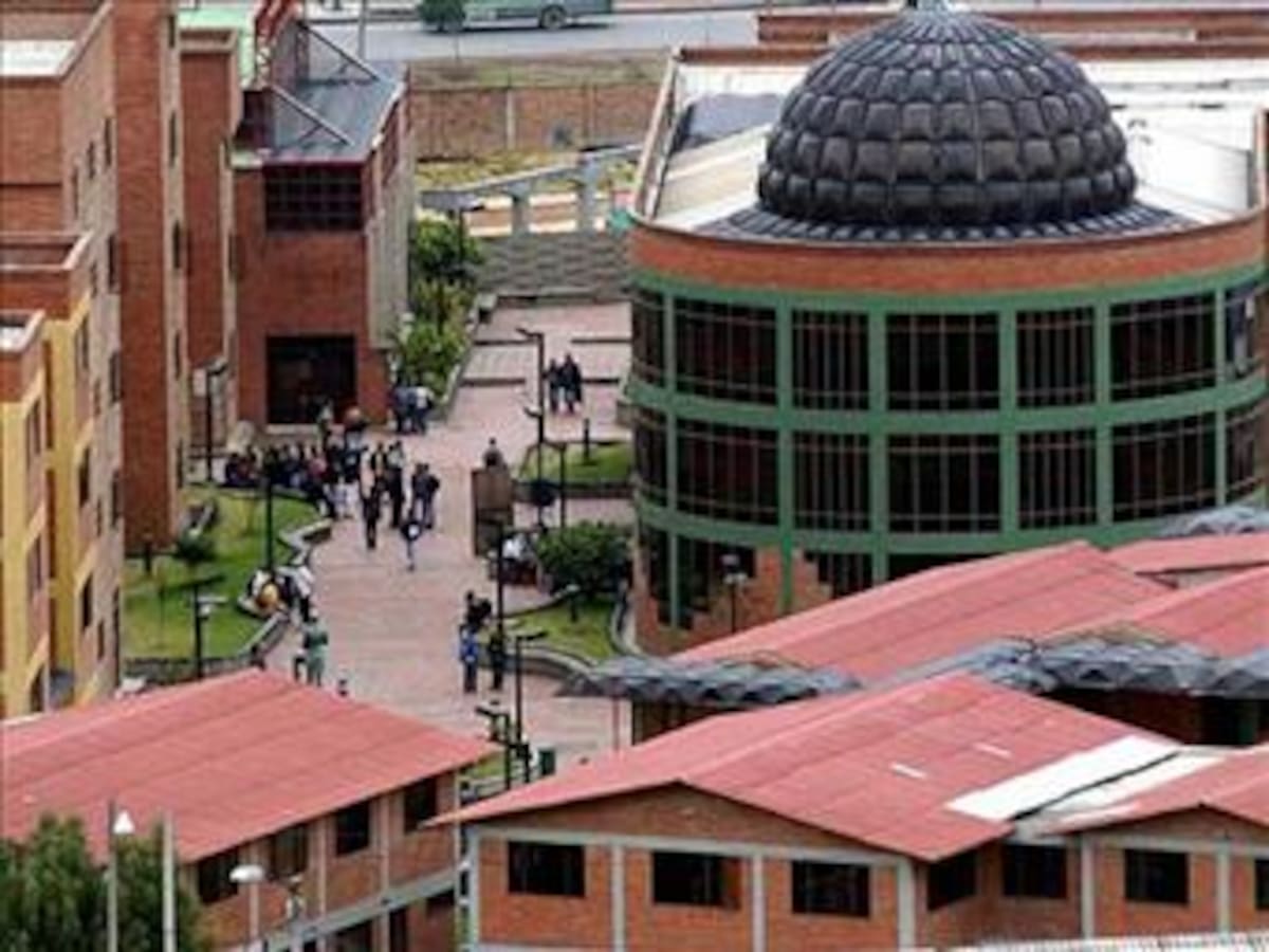Suspenden acuerdos que mantenían en paro a estudiantes de la U. Distrital