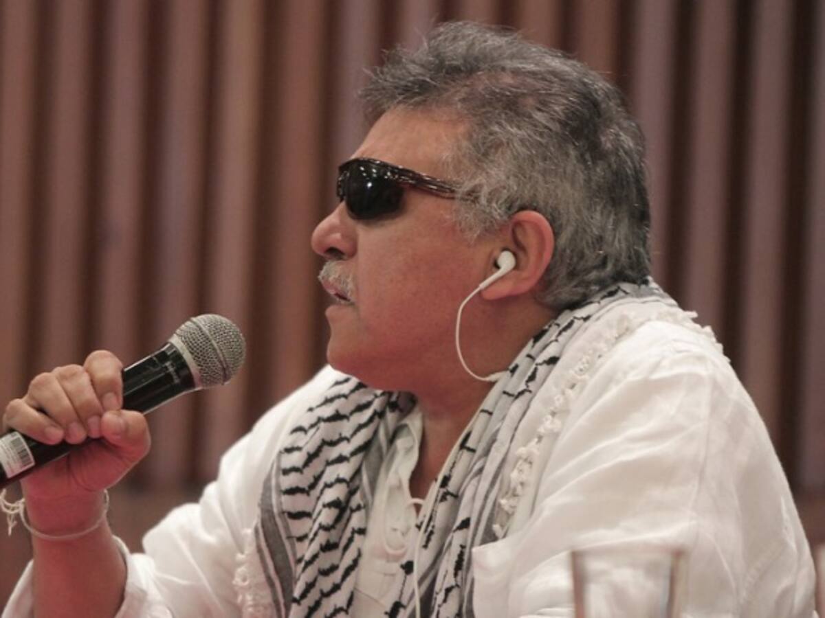 Fiscalía pide a Corte Constitucional resolver conflicto en el caso Santrich
