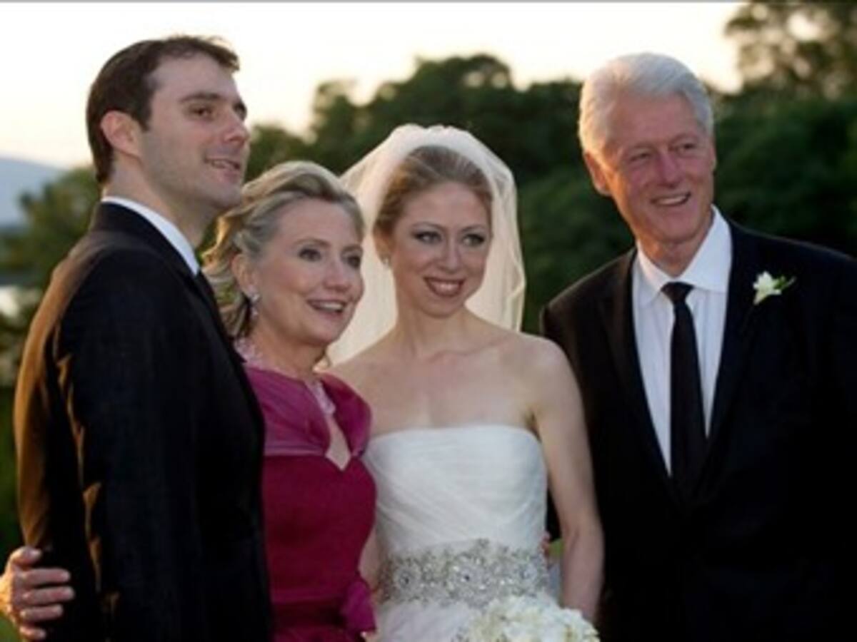 Hija de los Clinton se casa en una boda cargada de lujo y secretos