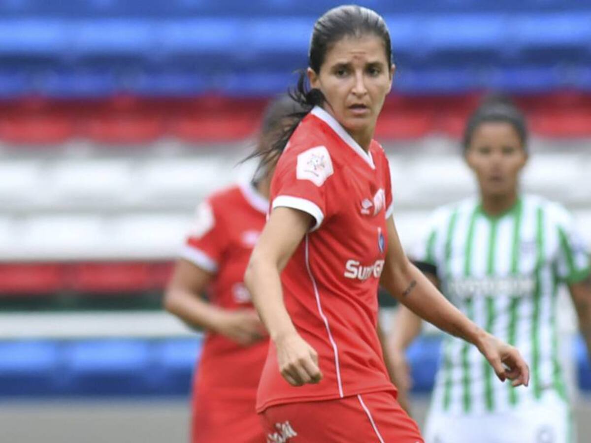 "Cuando la doctora vio el trauma pensó que se me habían caído los dientes"