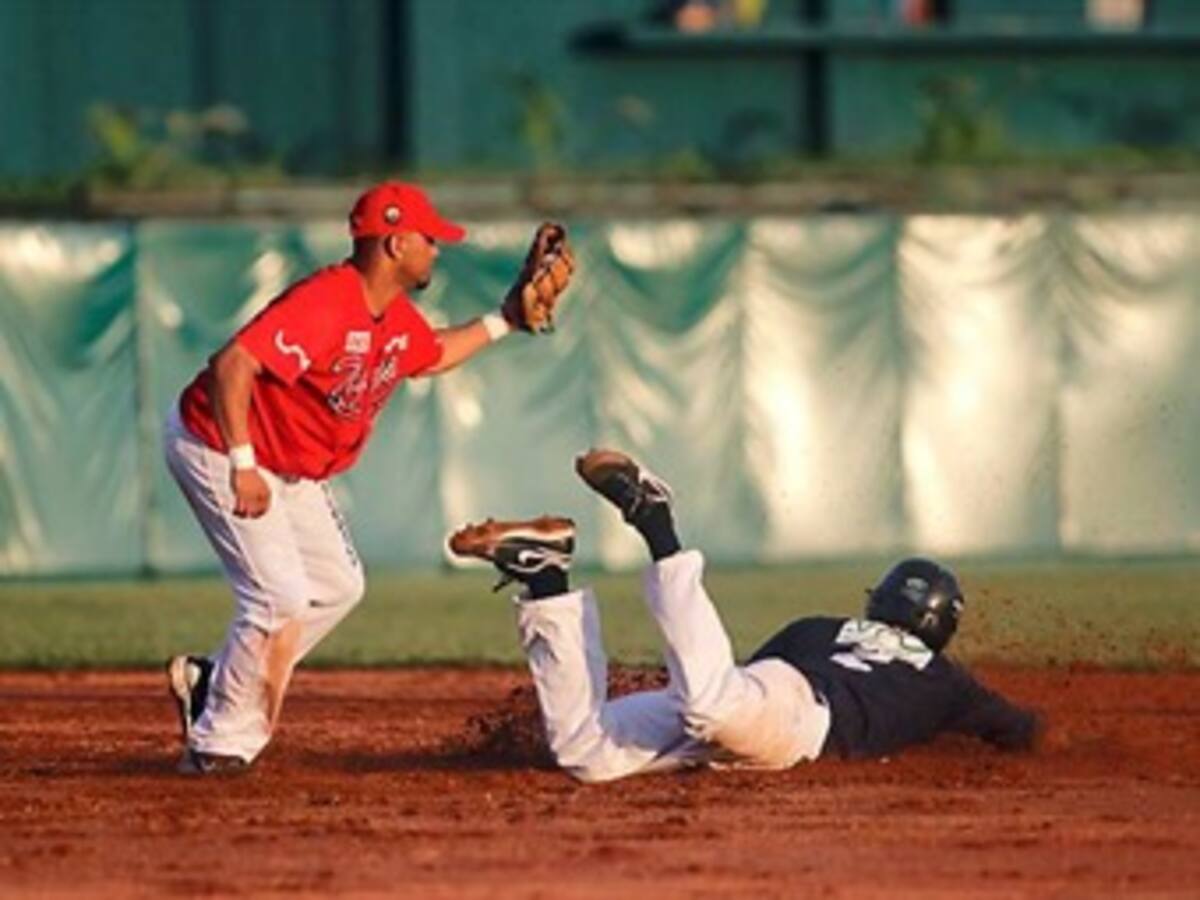 Leones y Tigres ocupan el segundo lugar de la clasificación en el béisbol profesional