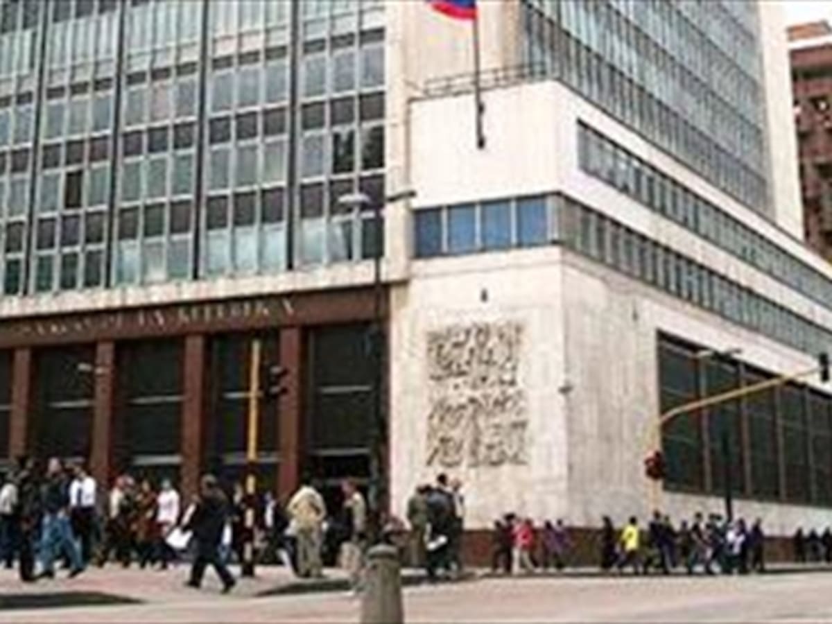 Banco mantendrá en el 4.5% tasa de interés en junta del viernes