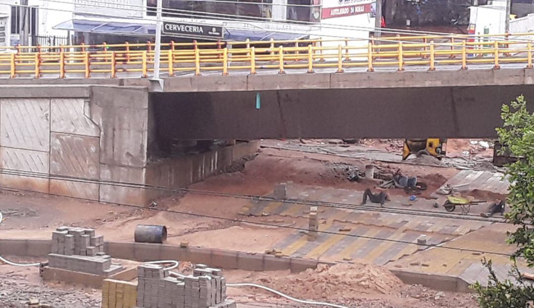 Lluvias genera retrasos a la obra de cuatro vientos