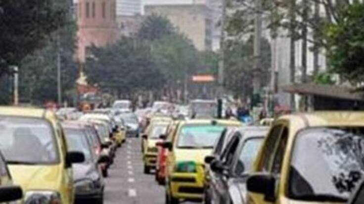 Reducción del 'pico y placa' en Bogotá sería en las tardes