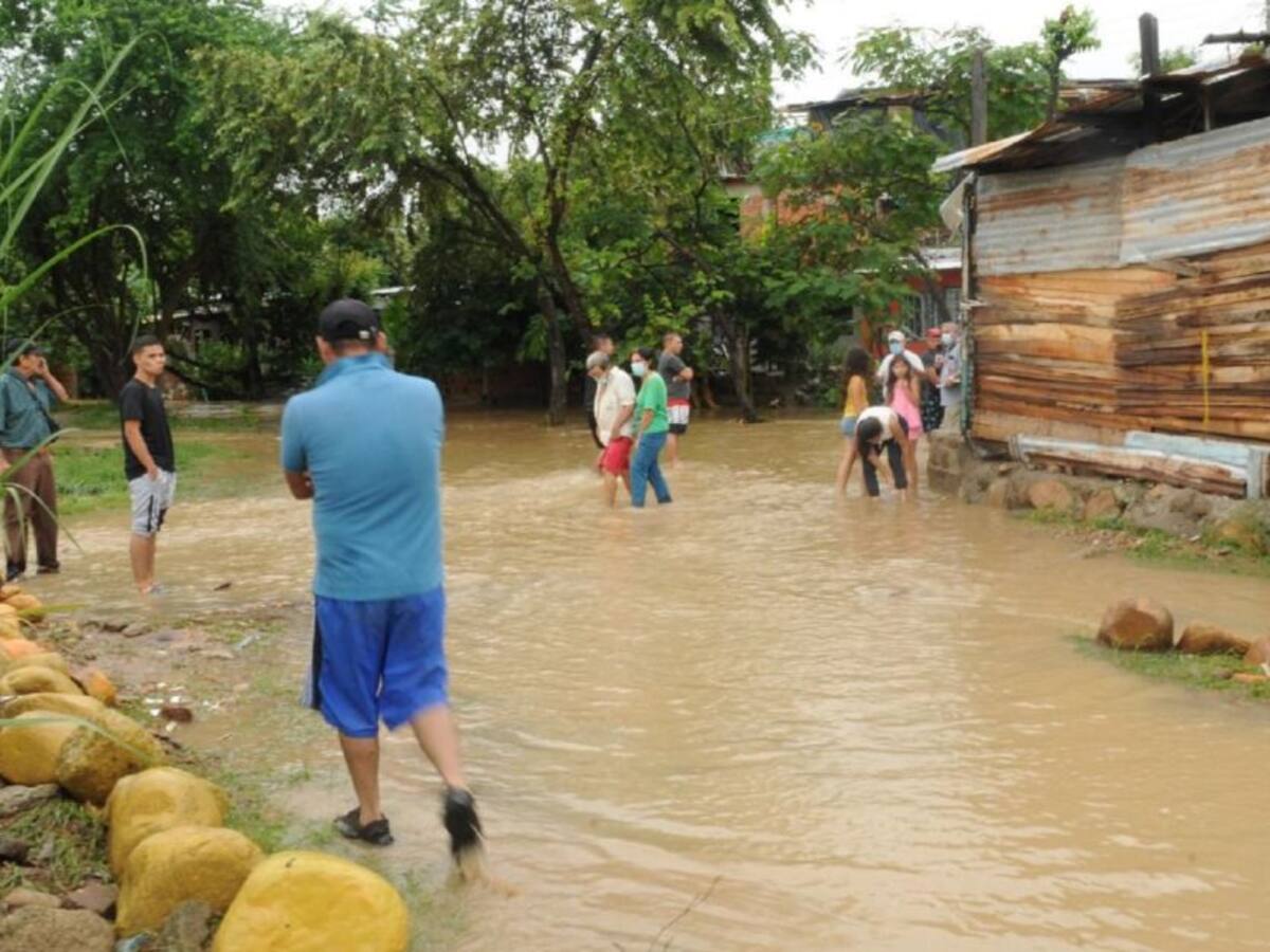 526 damnificados deja invierno en Neiva