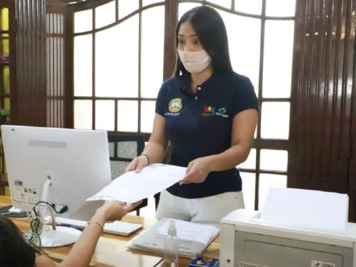 En Cartagena Corvivienda aclara que trámite para obtener casas es gratuito