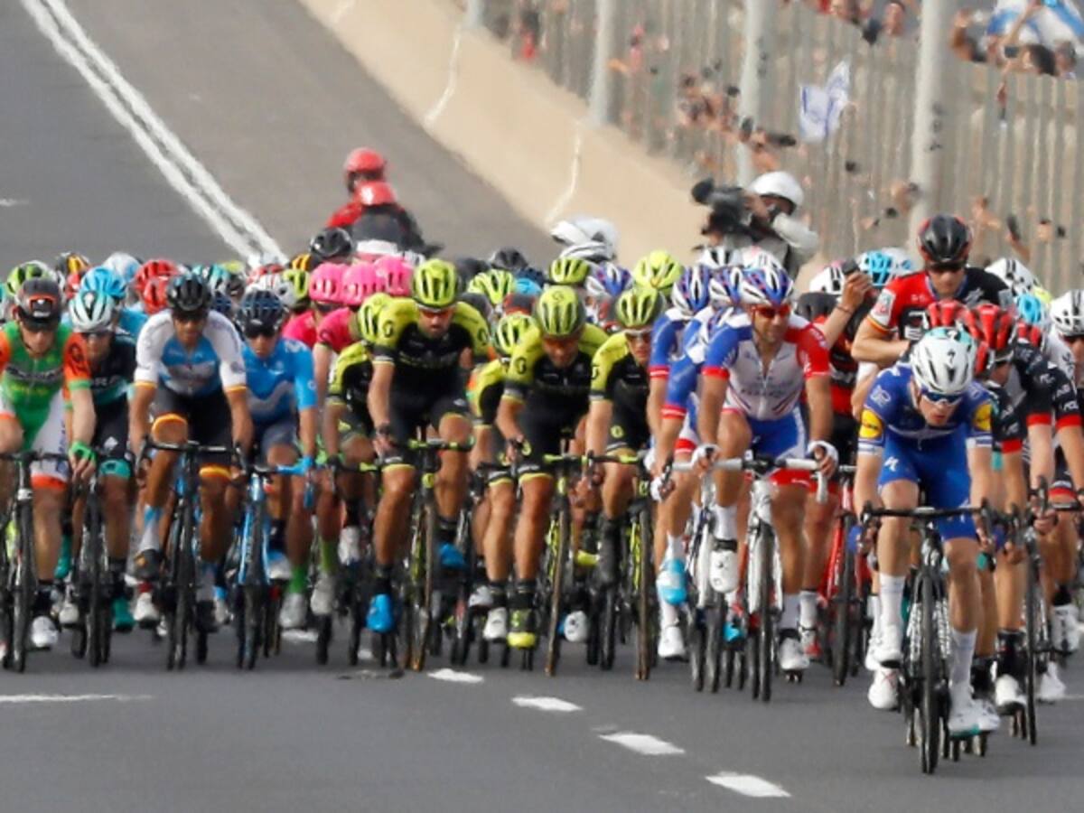 Viviani se queda con la 2° etapa; Chaves fue el mejor de los colombianos
