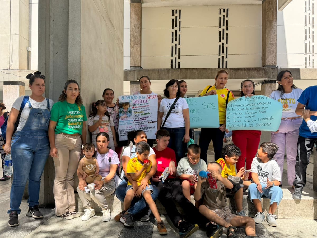 Madres denuncian suspensión de terapias para 160 niños en Cúcuta