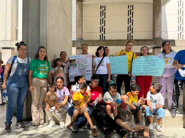 Madres denuncian suspensión de terapias para 160 niños en Cúcuta. / Foto: Ana María Rueda.
