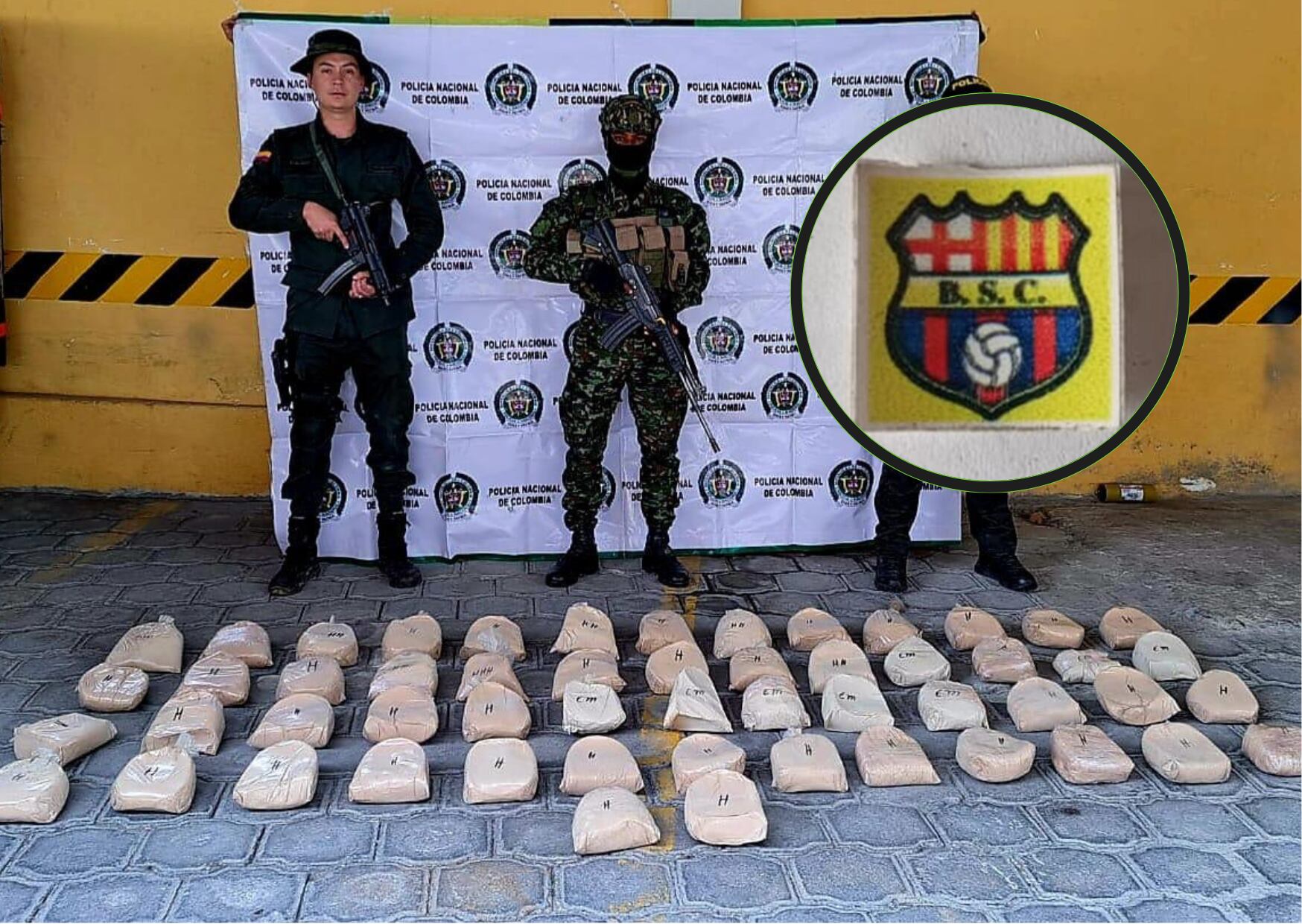 Alijo de heroína en Nariño. Se encontraron marquillas de un equipo de fútbol ecuatoriano. Cortesía: Policía Nacional.