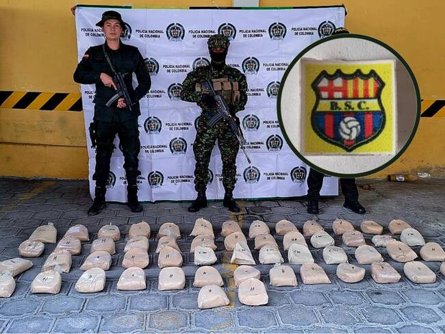 Alijo de heroína en Nariño. Se encontraron marquillas de un equipo de fútbol ecuatoriano. Cortesía: Policía Nacional.