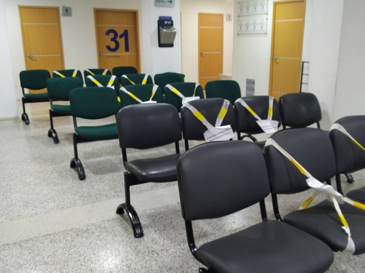 Usuarios piden vigilancia a EPS para asignación de citas para vacunación