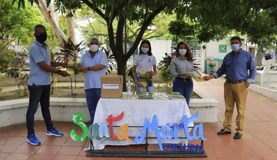 Donación de libros. 