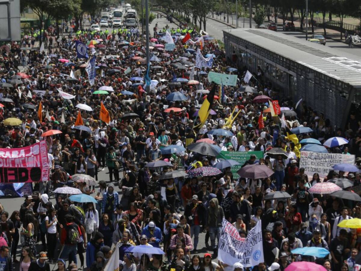 Estudiantes aceptan mediación de la Iglesia en mesa de diálogos