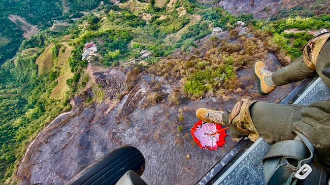 Controles de incendios en Antioquia desde el aire. Cortesía: Fuerza Aeroespacial - CACOM 5