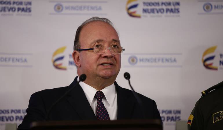 Ministro de Defensa, Luis Carlos Villegas. 