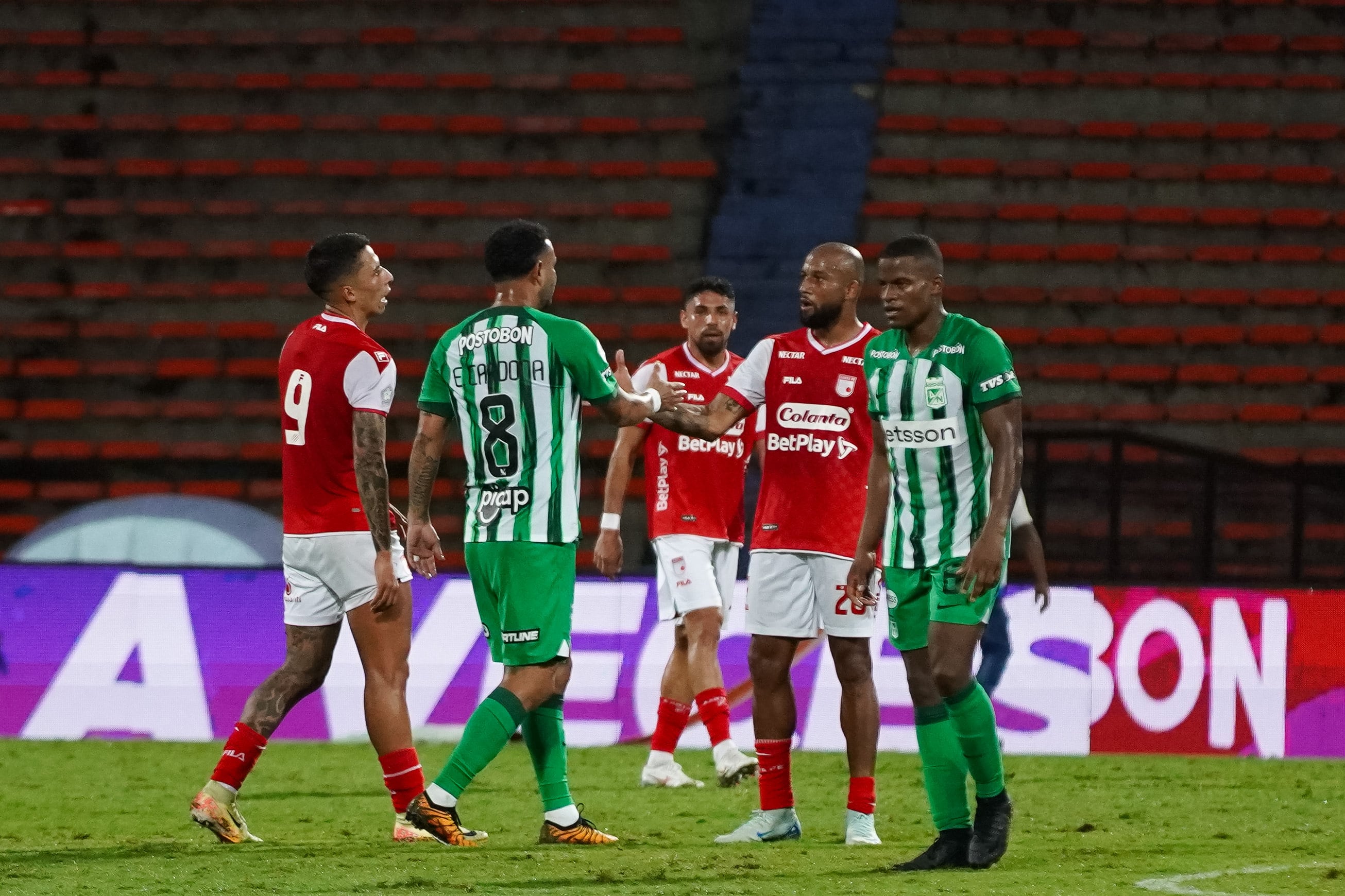 Duelo de Liga entre Independiente Santa Fe y Atlético Nacional / Colprensa