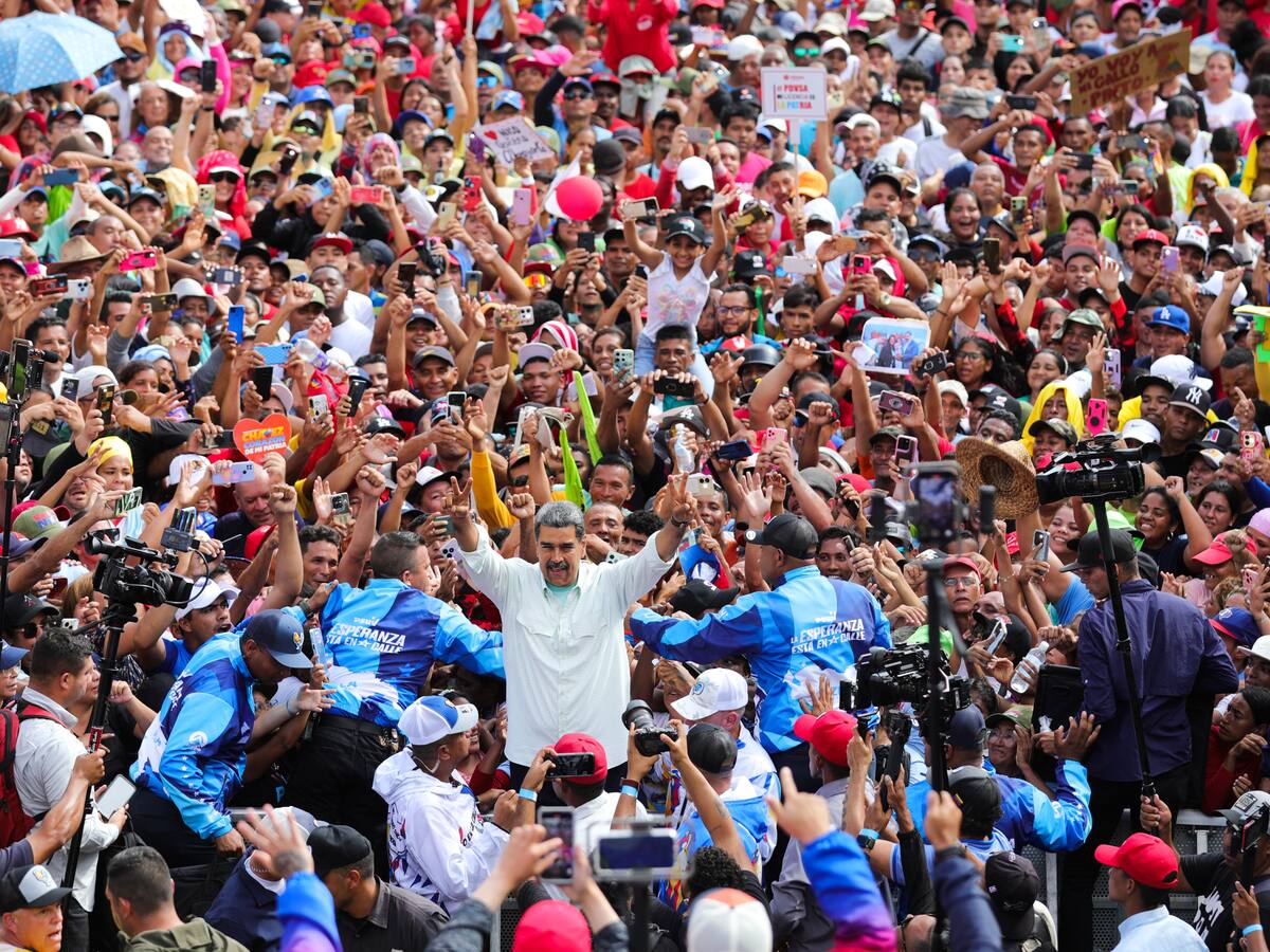 Intentar quedarse será complicado: académico por posición de Nicolás Maduro en elecciones