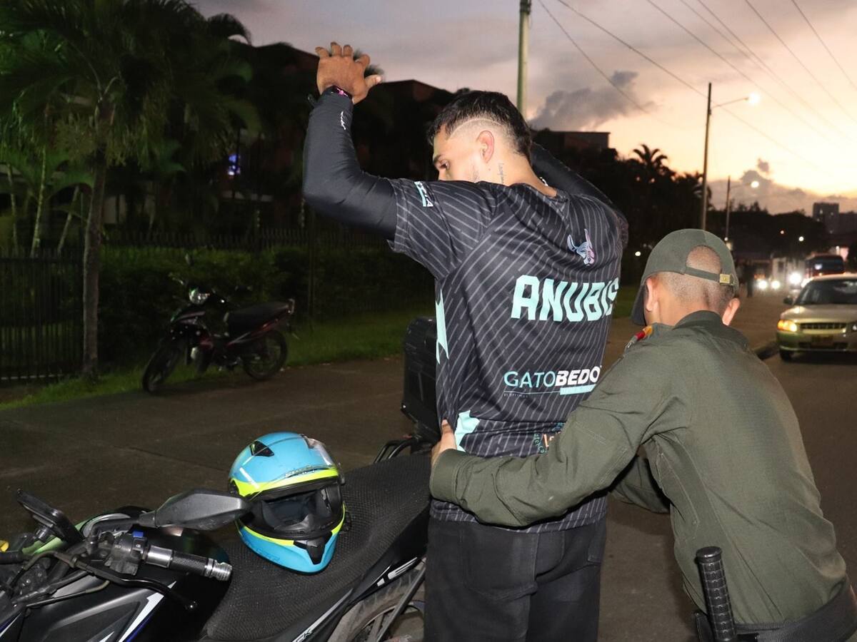 Incautan más de 200 armas blancas en operativos en las calles de Ibagué
