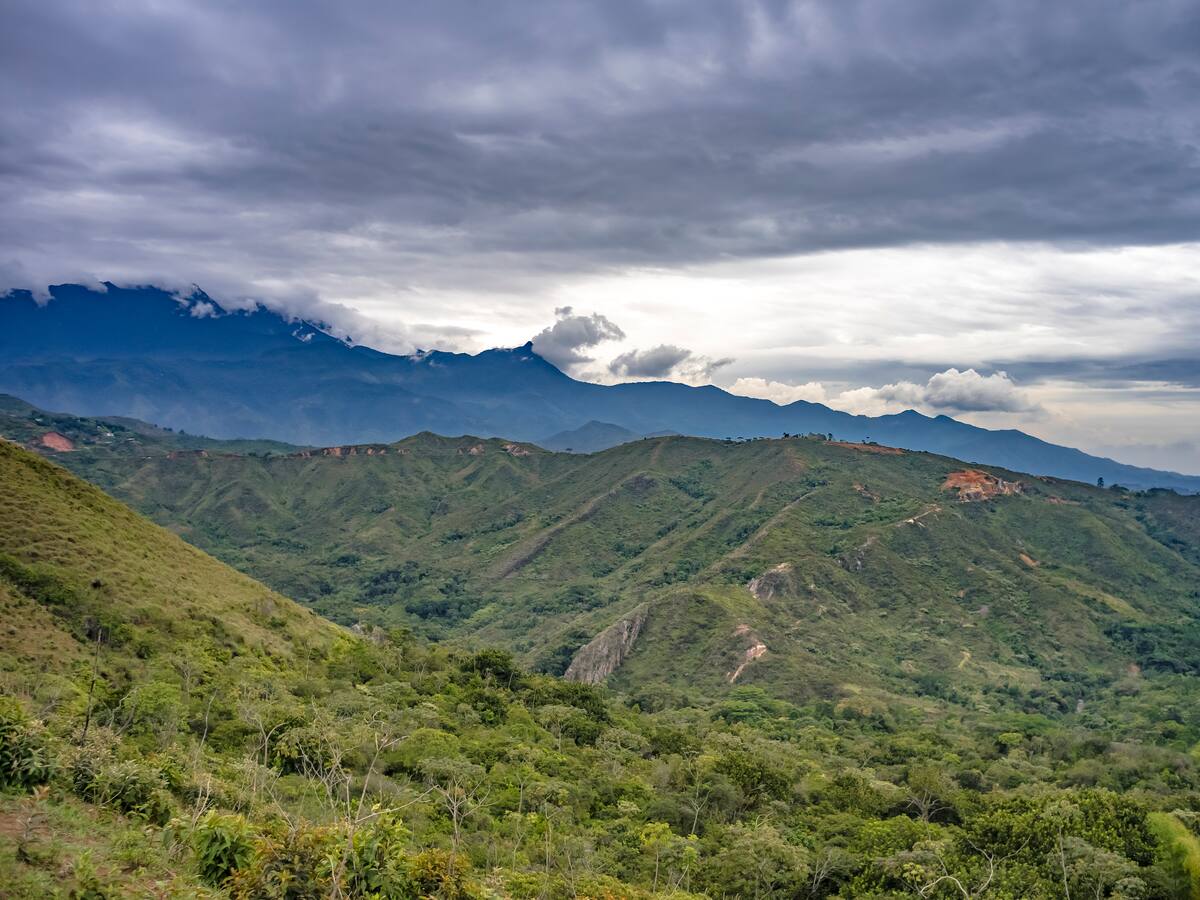 Este es el municipio del Valle del Cauca con el nombre más largo: Está a 1.086 M S.N.M., ¿cuál?